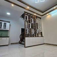 (Gấp- Hiếm) Bán Nhà Riêng Vĩnh Hưng 38M2 5 Tầng Mới Tinh Ngõ Ba Gác Cực Phẩm!