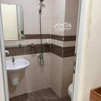 Cho Thuê Căn Hộ 2 Phòng Ngủ 2 Vệ Sinhban Công Phòng Khách Chung Cư The Parkland Tọa Lạc Hiệp Thành City Q.12