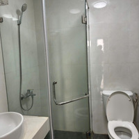 Bán Nhanh Căn 2N 2 Vệ Sinh 70M2, Ban Công Đông Nam, Giá Bán 4 Tỷ Bao Phí