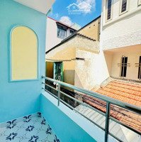 Nhà Mới Ở Ngay. Trệt 1 Lầu 1 Lửng 3 Phòng Ngủhẻm Phú Thọ Hòa