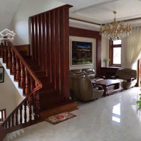 Biệt Thự Mặt Tiền Đường Đặng Thái Thân, Phường 3 Trung Tâm Thành Phố Đà Lạt