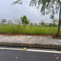 Cần Bán Lô Đấtdiện Tích90M2, Shr, Full Thổ Cư,Gần Trường Học, Xây Dựng Tự Do, Liên Hệ: 0905607051