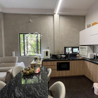 Căn Hộ Dịch Vụ 90M2 Mặt Tiền Đường Chính Tiện Ở Và Kinh Doanh Online