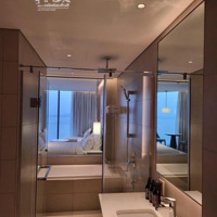 Chính Chủ Bán Căn Hộ 1 Phòng Ngủ45M2 View Biển Tòa Alacarte Hạ Long Bay. Trước Mặt Là Bãi Tắm Marina