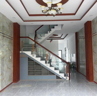 Bán Nhà Riêng Lẻ 1 Trệt 1 Lầu Bàn Giao Hoàn Thiện Full Nội Thất. Sổ Sẵn Sang Tên Công Chứng Ngay