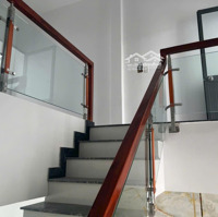 Bán Nhà Riêng Lẻ 1 Trệt 1 Lầu Bàn Giao Hoàn Thiện Full Nội Thất. Sổ Sẵn Sang Tên Công Chứng Ngay