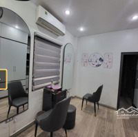 Cực Hiếm Trong Tầm Giá! Bán Gấp Nhà Mặt Phố Bạch Mai - Phố Huế, 40M2, Giá Bán 15,6 Tỷ, Kd Sầm Uất