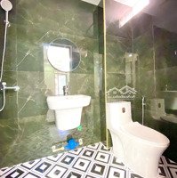 Cho Thuê Chung Cư Mini Mới Đẹp, Đủ Đồ, Giá Bán 5 Triệu , Ngõ 82 Tân Ấp, Gần Nghĩa Dũng, Hồng Hà