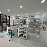 Cho Thuê Gấp! Nhàmặt Tiềnnguyễn Thị Minh Khai Q3. Ngang To 6M, Nhà 4 Tầng. Giá Tốt 50 Triệu Tốt Nhất Đường