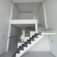 Bán nhà lầu mới đẹp, sổ riêng thổ cư, ngay chợ Bình Lợi siêu siêu rẻ, chỉ 1,5tỷ