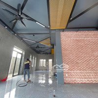 Chính Chủ Cần Bán Gấp Căn Biệt Thự Kdc T30Diện Tích10X20M Trệt 2 Lầu Giá Tốt 14Tỷ200 0906331444