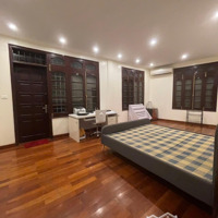 Cho Thuê Nhà Ngõ Đội Cấn, Diện Tích 75M2 X 4T, Mặt Tiền 5M. Giá 21 Triệu/Th