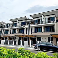 Giá Thật - Căn Nhà Phố Lavila 5.5X17.6M Thô Giá Chỉ 10.5 Tỷ Liên Hệ: 0906886788