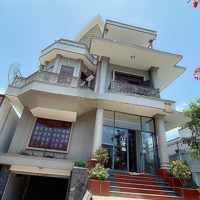Sổ Hồng Chính Chủ Cần Bán Biệt Thự Biển Vũng Tàu 397M2 Phong Cách Châu Âu 3 Lầu Cách Biển 5P Đi Bộ