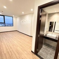 Duy Nhất 1 Căn Hộ Cao Cấp Cskyview Chánh Nghĩa Thủ Dầu Một
Bán Giá Rẻ 1 Tỷ 950 Chốt Có Sổ