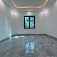 Giảm Sâu Nhà Song Phương Chỉ 3Tỷ25 X42M2 500M Ra Đại Lộ Thăng Long.