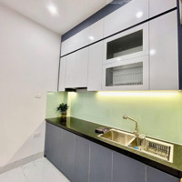 Vũ Tông Phan, Thanh Xuân.diện Tích30M2 X 3 Tầng,Mặt Tiền3,5M, Giá Nhỉnh 3 Tỷ. Cách Ô Tô 15M.