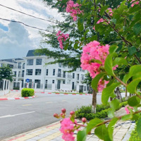 Căn Biệt Thự Hà Nội 300M2 Trung Tâm Hành Chính Huyện Đơn Giá 58 Triệu/M2 Đã Có Nhà Sẵn