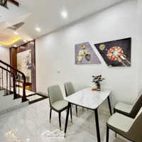 Vũ Tông Phan, Thanh Xuân.diện Tích30M2 X 3 Tầng,Mặt Tiền3,5M, Giá Nhỉnh 3 Tỷ. Cách Ô Tô 15M.