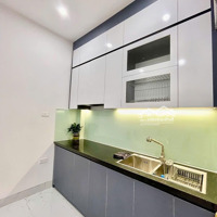 Vũ Tông Phan, Thanh Xuân.diện Tích30M2 X 3 Tầng,Mặt Tiền3,5M, Giá Nhỉnh 3 Tỷ. Cách Ô Tô 15M.