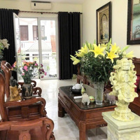 Bán Nhà Cầu Giấy. Phân Lô Vip, Mặt Ngõ, Cách Đường Cầu Giấy 15M. Ngõ 5M, Ô Tô Tránh. Mặt Tiền 7.5M