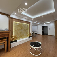 Hot! Chính Chủ Bán Căn Hộ Diện Tích 129.9M2 - 3 Phòng Ngủ - Đủ Đồ - Chung Cư Cs 113 Trung Kính