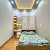 NHÀ 1 TRỆT 1 LẦU XÂY MỚI ĐƯỜNG SỐ 5 KDC TIỂU DỰ ÁN NHI ĐỒNG - THÔNG QUA ĐƯỜNG TÔ VĨNH DIỆN