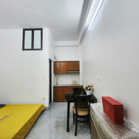 Khu Dv Đìa Lão - Studio Full Nội Thất - Ô Tô Đỗ Cửa