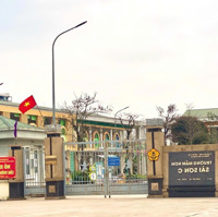 Chính Chủ Gửi Bán Mảnh Đất Vuông Đẹp 320M2 Ở Sài Sơn Quốc Oai. Ô Tô Vào Tận Đất Giá 2Xtr/M2