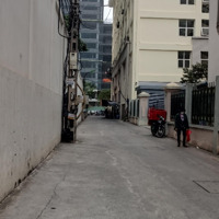 Bán Nhà Phân Lô Vip Phố Văn Cao, Tây Hồ.diện Tích49M2*5 Tầng.mặt Tiền3,2M. H: Tn. Đường Ô Tô. Giá Bán 13,5 Tỷ