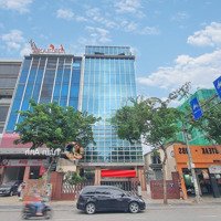 Đối Diện Sân Bay ! Toà Nhàmặt Tiềntrường Sơn_Tân Bình ( 11 X 18M ) Hầm 7 Tầng_Hđt 250 Triệu_Chỉ 65 Tỷ Tl