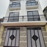 Cực Hiếm. Nhà Đẹp Ngay Đại Lộ Thăng Long, Ngõ 3,5M. 300M Ra Đại Lộ.diện Tích42M2, 3 Tầng. Giá Bán 2,85 Tỷ