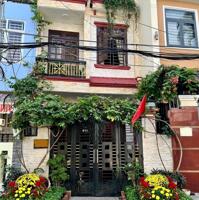 Bán nhà hẻm 331 Phan Huy Ích P12 GV, Dt 4,7x16m, 1 trệt 3 lầu. Giá 8,8 tỷ TL