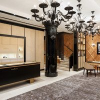 Cho Thuêmặt Tiềnlê Thị Riêng,Bến Thành Q1. Diện Tích: 5X16M, Trệt Lầu Sân Thượng. Giá: 45 Triệu