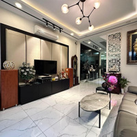 Hot!! Bán Nhà Smarthome Full Nt Cao Cấp, Bàn Cờ, Q.3, 18,3 Tỷ, 74M2, 3Lst, 4 Phòng Ngủ 5Wc