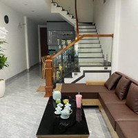 Kẹt Tiền Cần Bán Nhà Sư Vạn Hạnh, Quận 10- Giá:3.7Tỷ/68M2(5X13.6M). Sổ Sẵn.đang Cho Thuê 10 Triệu
