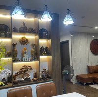Bán Gấp Căn Hộ 102M2- 3 Phòng Ngủgiá Tốt Nhất Golden Park Dương Đình Nghệ Full Đồ, Hơn 8Tỷ.cam Kết Không Ảo