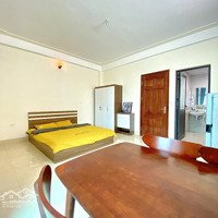 Ngõ 6 Hữu Lê - Studio Đầy Đủ Nội Thất
- Oto Đỗ Cửa