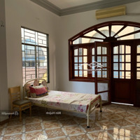 Cho Thuê Nhà 3 Tầng Tttp Nha Trang Khu Phố Tây Hẻm Hùng Vương Cách Biển Chỉ 200M