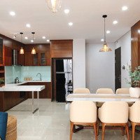 Cho Thuê Căn Hộ 3 Phòng Ngủ 2 Vệ Sinh 99M2 Tại Sunrise City View, 29 Triệu, Q7, Hcm