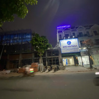 Nhà 1 Trệt 3 Lầu Ngang 5M Dài 20M Mặt Tiền Đường Hoàng Hoa Thám Khu Dân Cư Phúc Đạt Giá Chỉ 7,5Tỷ