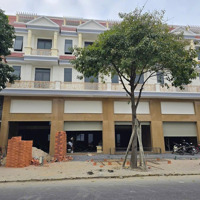 Nhà 1 Trệt 3 Lầu Ngang 5M Dài 20M Mặt Tiền Đường Hoàng Hoa Thám Khu Dân Cư Phúc Đạt Giá Chỉ 7,5Tỷ