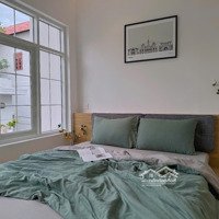 Siêu Phẩm Studio Tone Trắng Xinh. Toà Nhà Thang Máy. Ngay Đảo Kim Cương. Gần Khu Sala