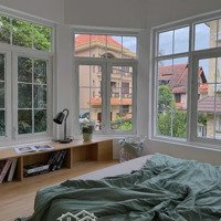 Siêu Phẩm Studio Tone Trắng Xinh. Toà Nhà Thang Máy. Ngay Đảo Kim Cương. Gần Khu Sala