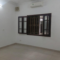 Cho Thuê Văn Phòng Tại Phố Thái Hà, Đống Đa, Hà Nội, 9 Triệu, 36 M2 Và 6 Triệu 22M2