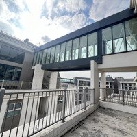 Bán Gấp Căn Penthouse 3 Phòng Ngủsiêu Vip Căn Góc View Biển Dragon Castle Giá Chỉ 4.Xx Tỷ Liên Hệ: 0949240558