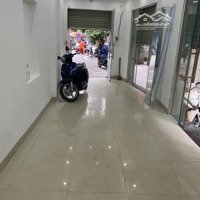 Nhà Mặt Phố Chùa Quỳnh 34M2X3 Tầng, Quận Hai Bà Trưng. Nhà Lô Góc 2 Thoáng Một Mặt Phố
