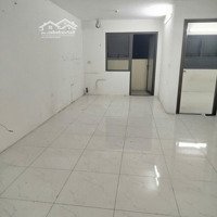 Cho Thuê 2 Phòng Ngủ Tòa Mới A2 Tht