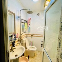 Trung Tâm Hbt - Nhỏ 3 Full Công Năng - Ngõ Ba Gác Cách Mặt Phố Ôtô Tránh 15M - 2Thoáng Trước Sau
