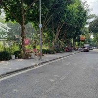 Đất Phân Lô X6 Đường Cổ Linh, Thạch Bàn, View Vườn Hoa, Vỉa Hè 3,5M,Diện Tích100M2,Mặt Tiền7 M, Gía 21 Tỷ.